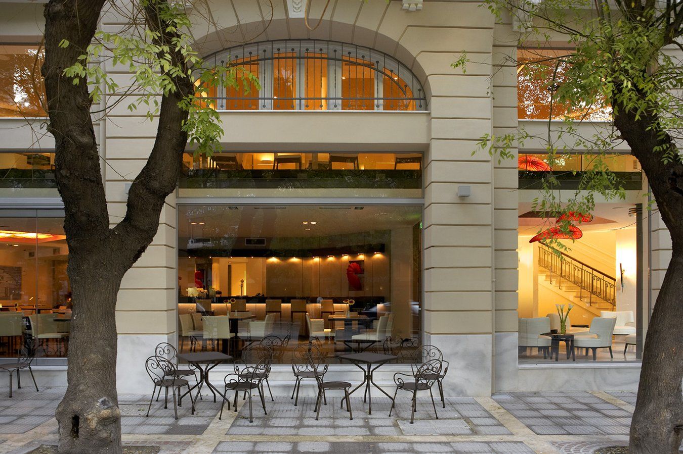 怡东酒店 塞萨洛尼基 外观 照片 The hotel's entrance