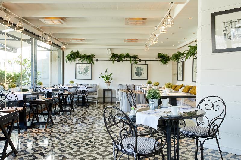 怡东酒店 塞萨洛尼基 外观 照片 The restaurant