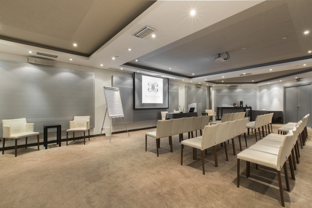 怡东酒店 塞萨洛尼基 外观 照片 The Business Centre